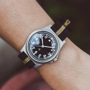 ★Pre-Owned★Rdunae RA01 G10 Retro Military Filed Quartz Watch